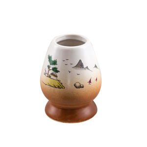 Kusenaoshi – Ceramiczna podstawka pod Chasen – Sangaku